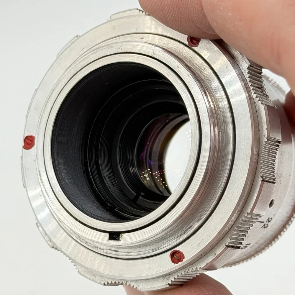 Industar 26m 52mm f2,8 Red P Soviet portrait Lens Leica M M39 Mount USSR Old